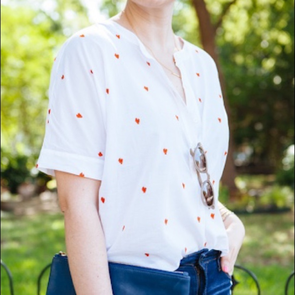 •Ann Taylor LOFT French Hen Shirt
